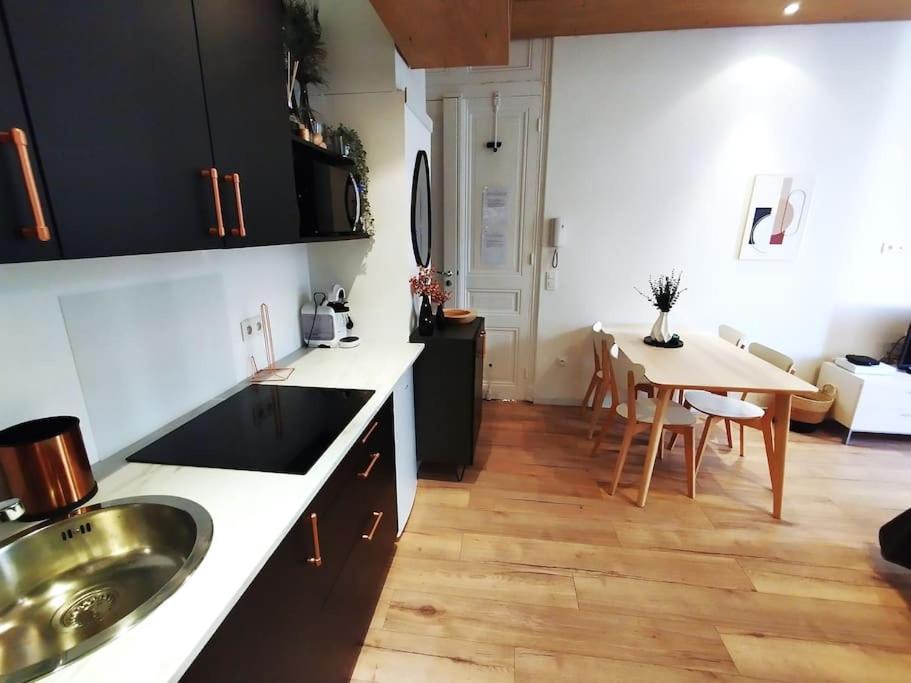 Appartamento New Bioves Citron Calme Clim Wifi Plage, Renove Mentone