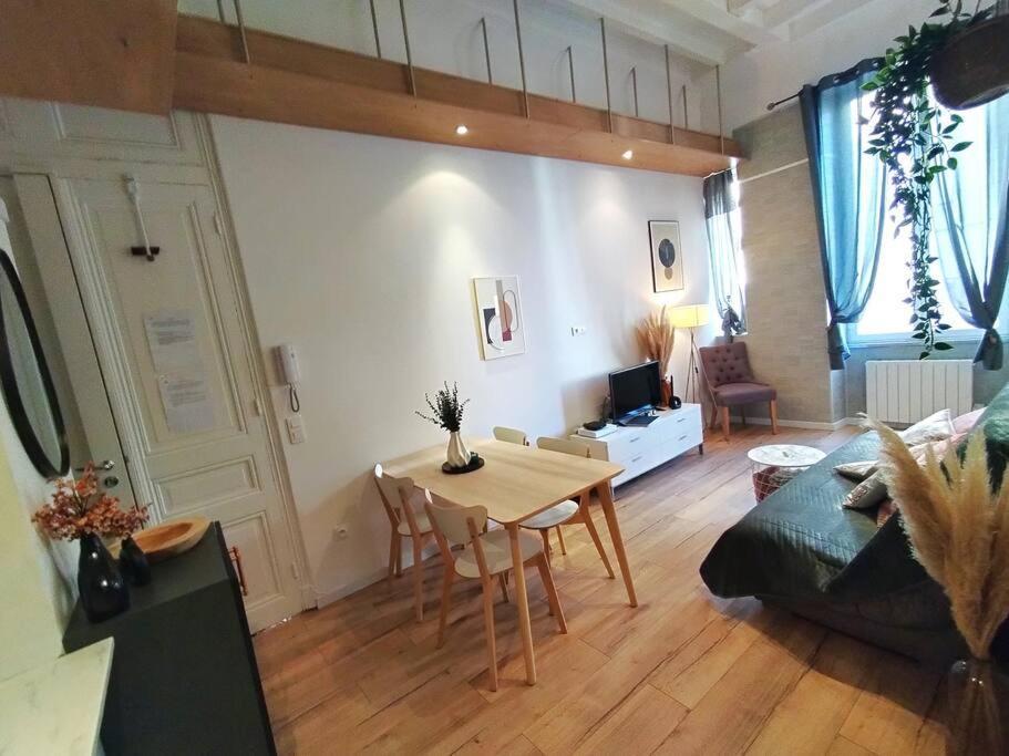 Apartment New Bioves Citron Calme Clim Wifi Plage, Renove Menton